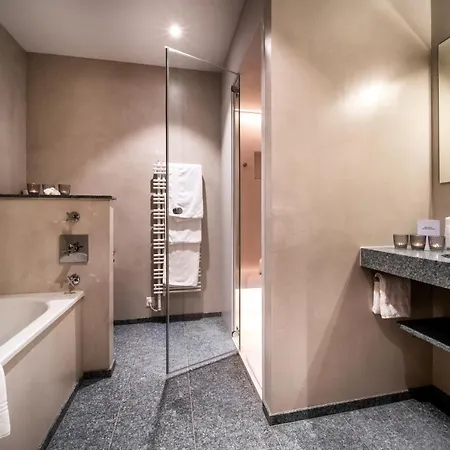 Golf- & Hof Maran أروسا