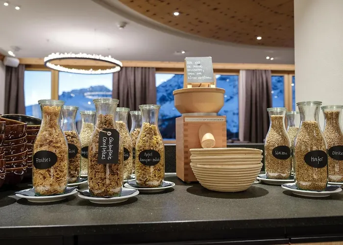 Golf- & Hof Maran Hotell 4*