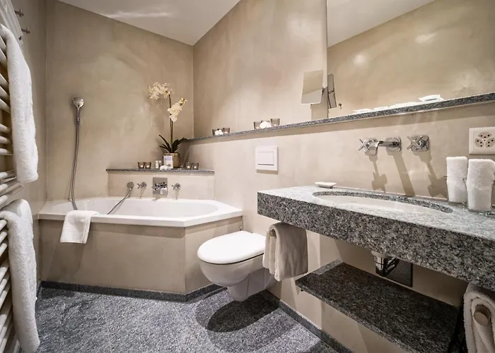 Hotell Golf- & Hof Maran 4*