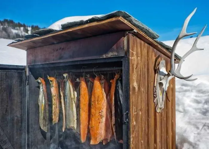 Golf- & Hof Maran Hotell 4*