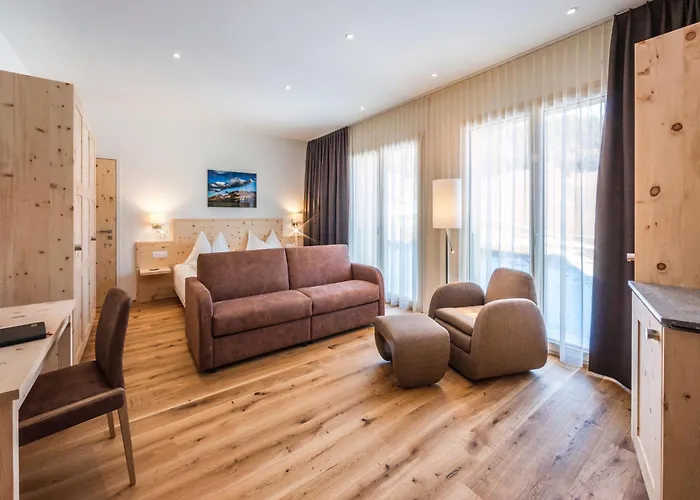 Ξενοδοχείο Golf- & Hof Maran 4*