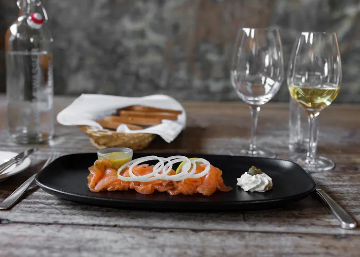 Hotell Golf- & Hof Maran