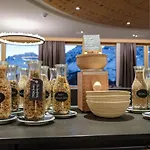 Golf- & Hof Maran Otel 4*
