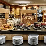 Golf- & Hof Maran Otel 4*